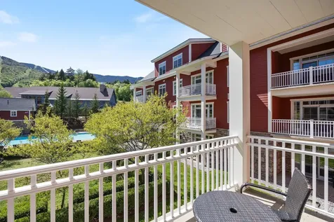 102 Forest Drive Warren VT 05674