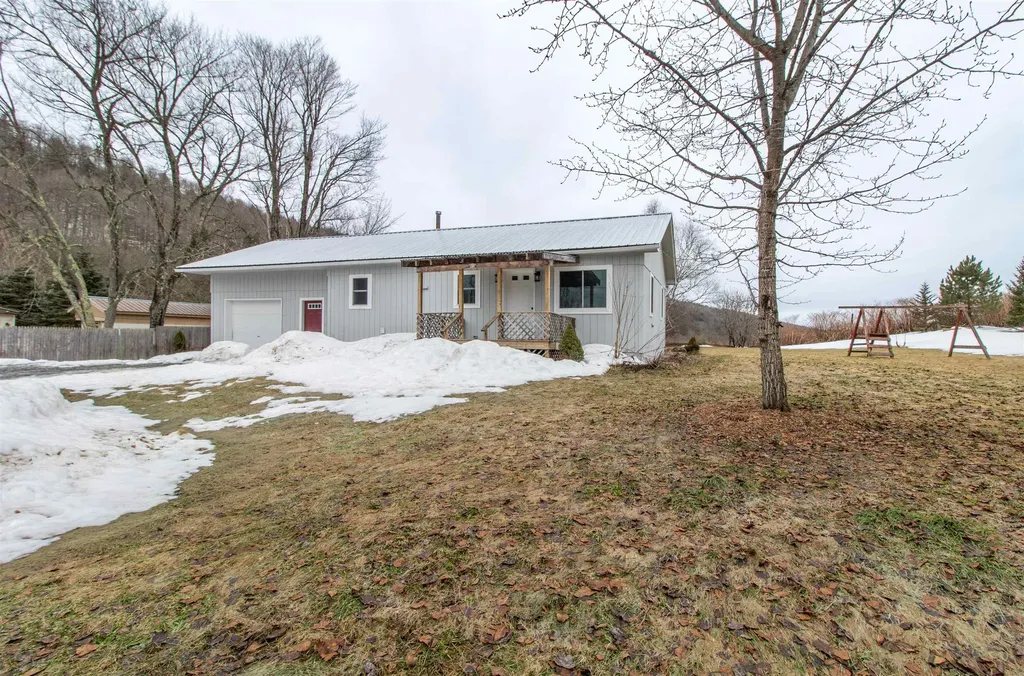 410 Water Street Albany VT 05820