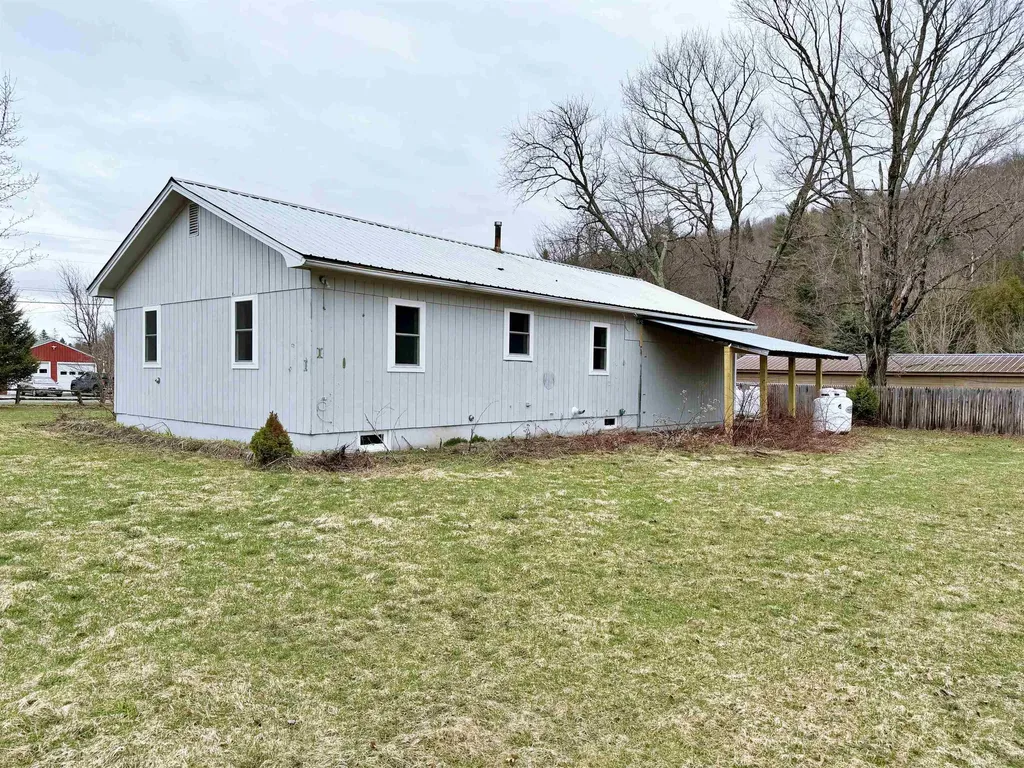 410 Water Street Albany VT 05820