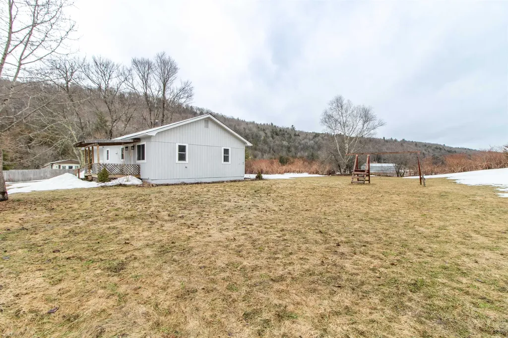 410 Water Street Albany VT 05820