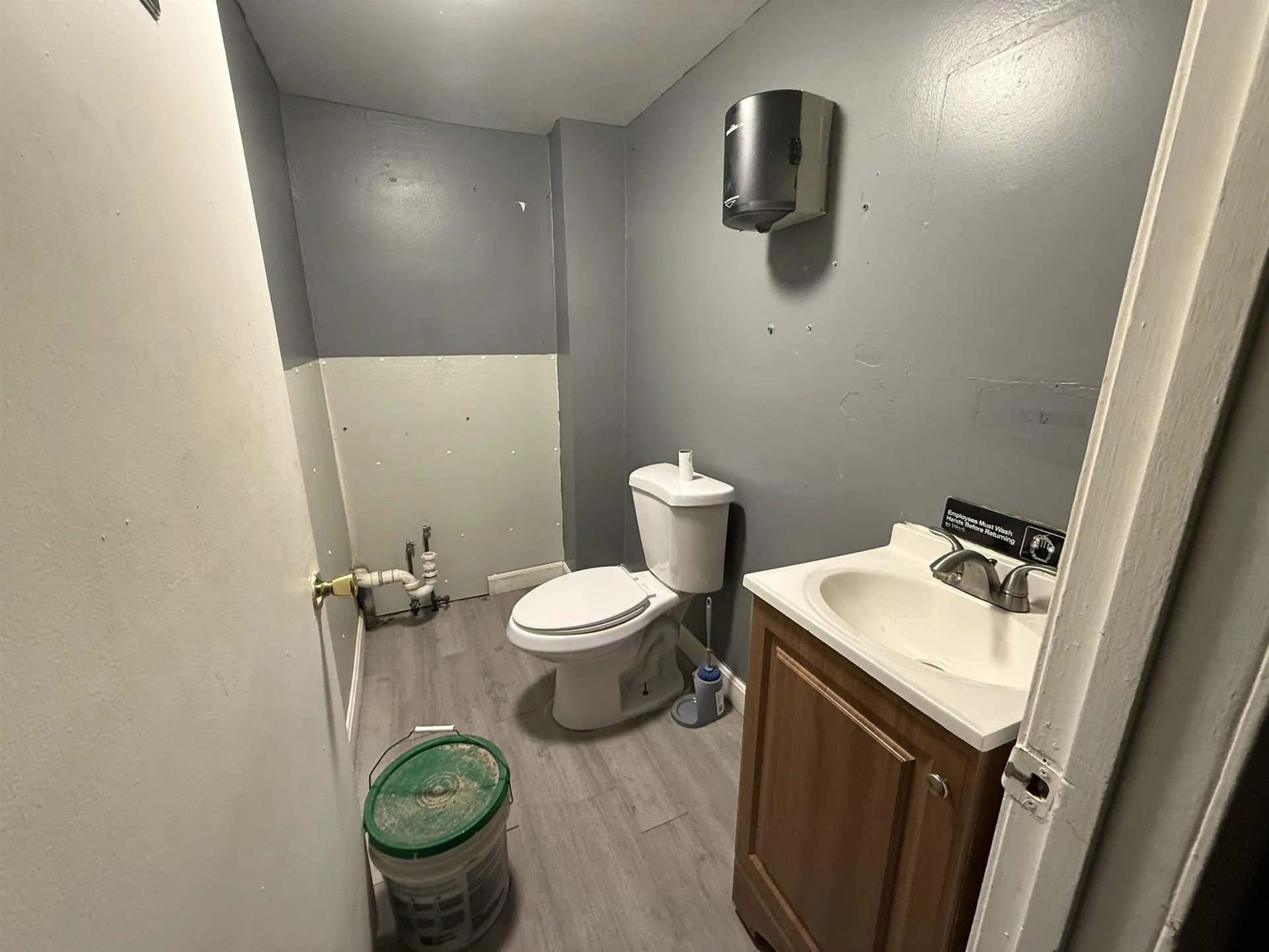 521 Wilson Street Manchester NH 03103