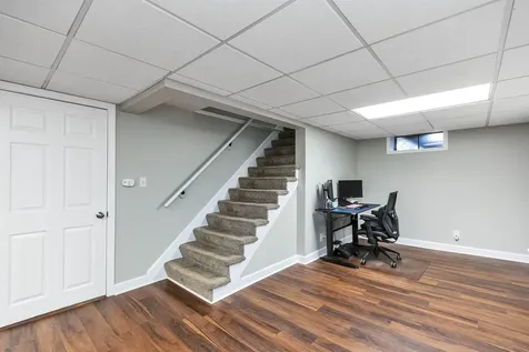 385 Hill Street Manchester NH 03102
