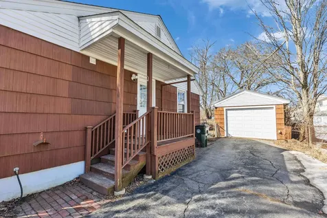 385 Hill Street Manchester NH 03102
