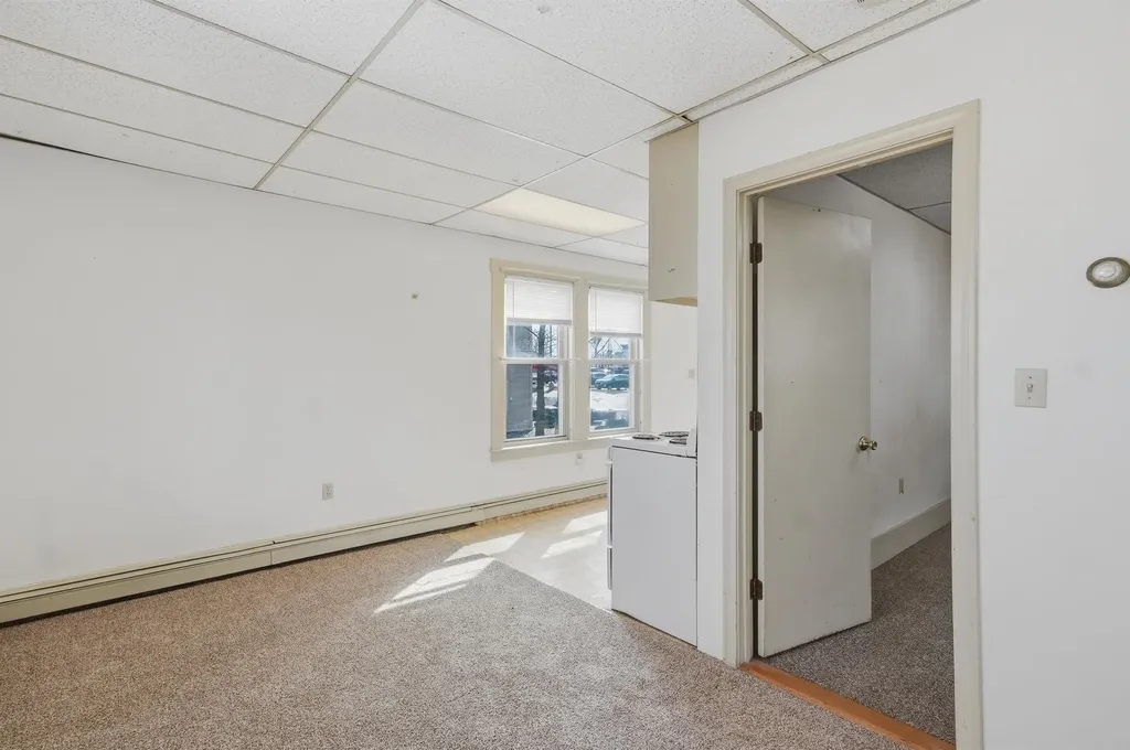 41 Varney Street Manchester NH 03103