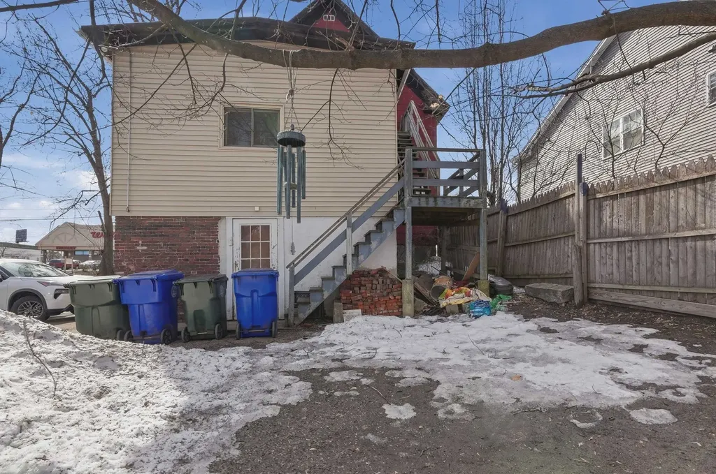 41 Varney Street Manchester NH 03103