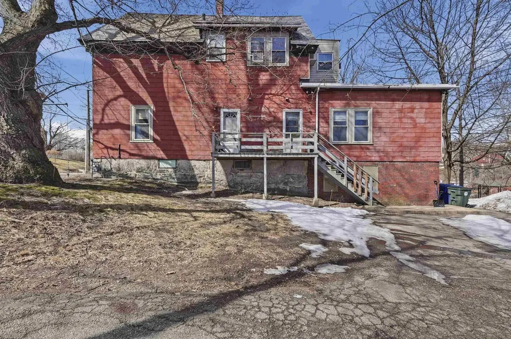 41 Varney Street Manchester NH 03103