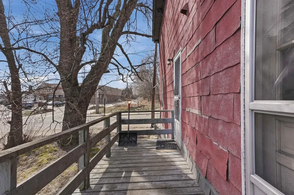 41 Varney Street Manchester NH 03103