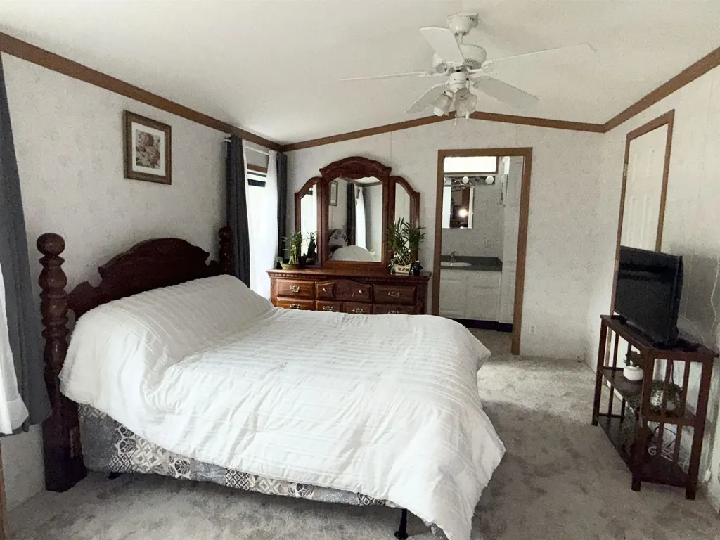 56 Nelson Street Salem NH 03079