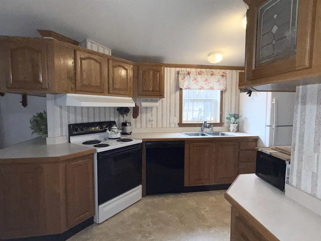 56 Nelson Street Salem NH 03079