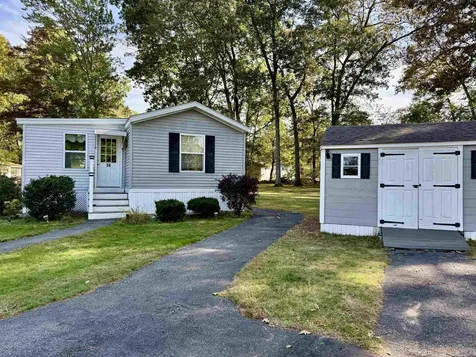 56 Nelson Street Salem NH 03079
