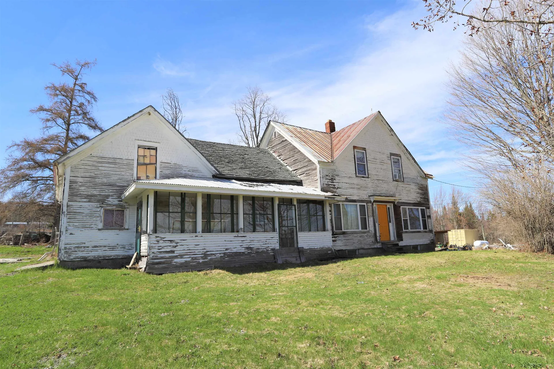 12 Baraw Road Lowell VT 05847