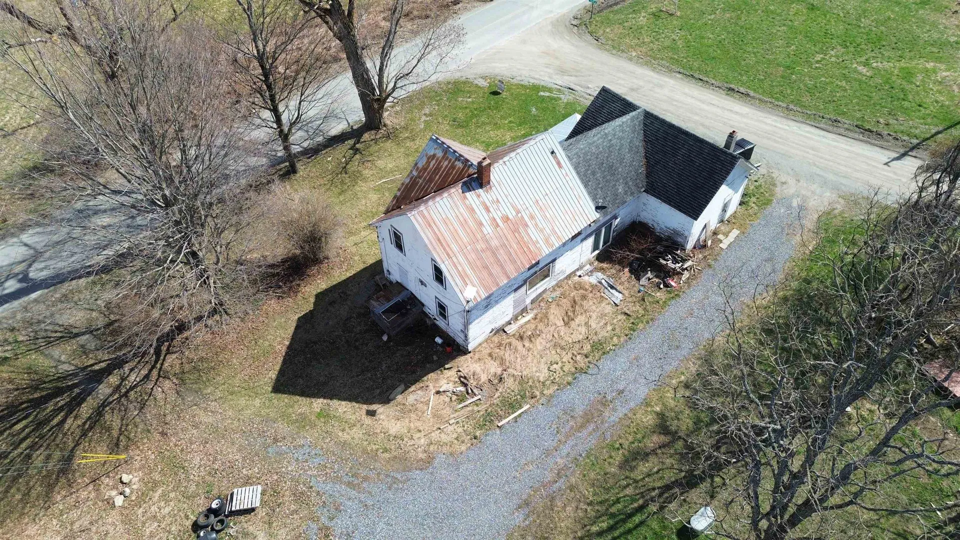12 Baraw Road Lowell VT 05847
