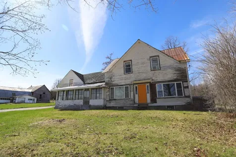 12 Baraw Road Lowell VT 05847