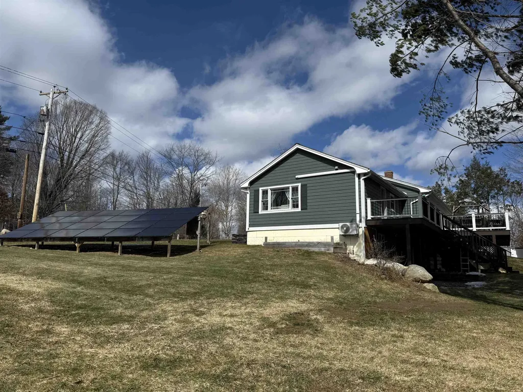 387 Meadow Brook Road Brattleboro VT 05301