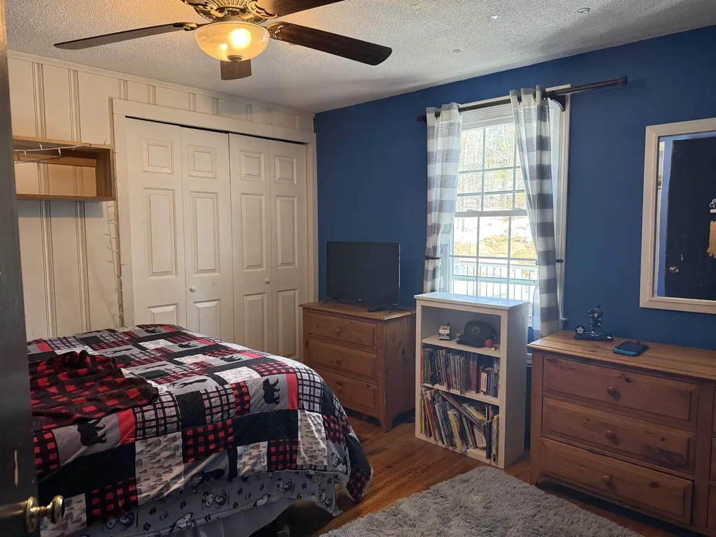 387 Meadow Brook Road Brattleboro VT 05301