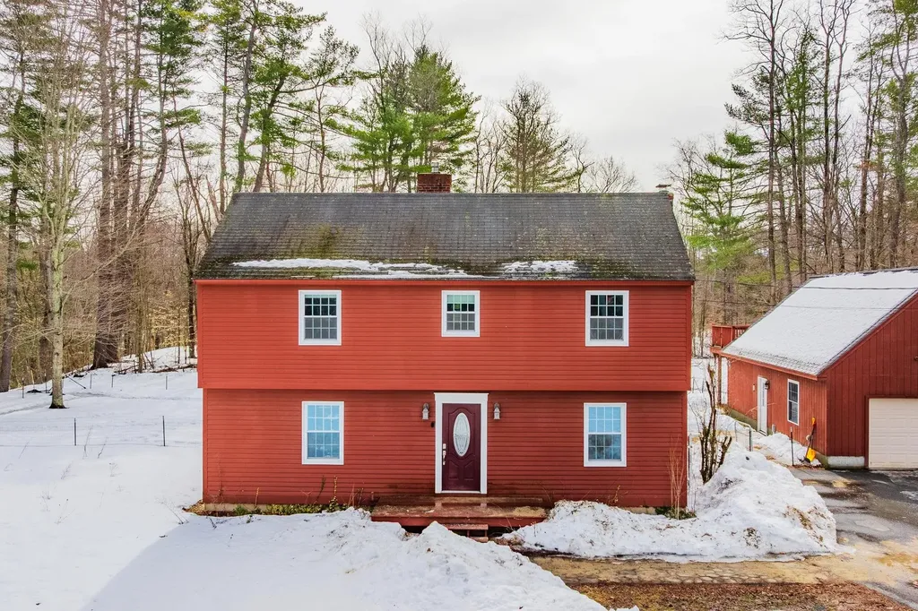 1487 Nh Route 12a Plainfield NH 03781