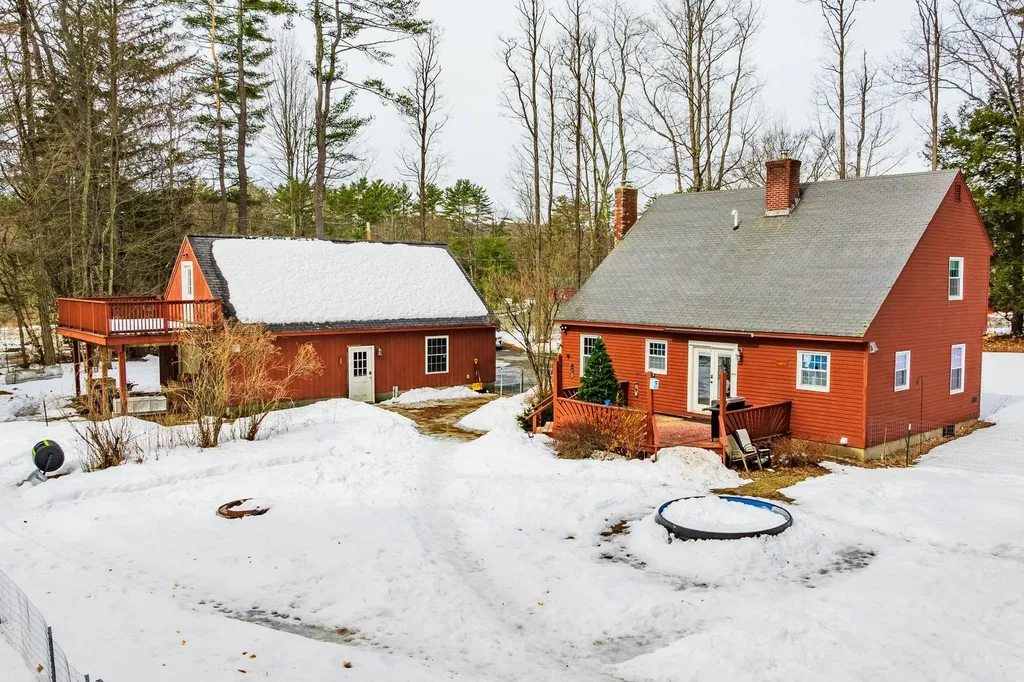 1487 Nh Route 12a Plainfield NH 03781