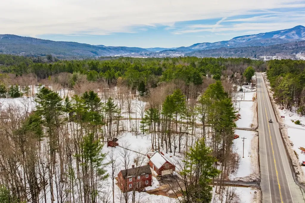 1487 Nh Route 12a Plainfield NH 03781