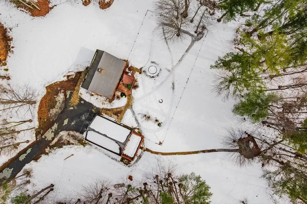 1487 Nh Route 12a Plainfield NH 03781