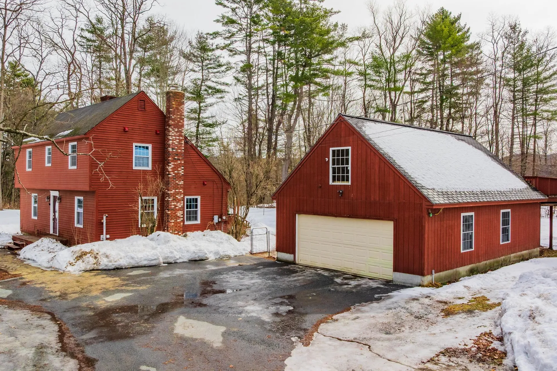 1487 Nh Route 12a Plainfield NH 03781