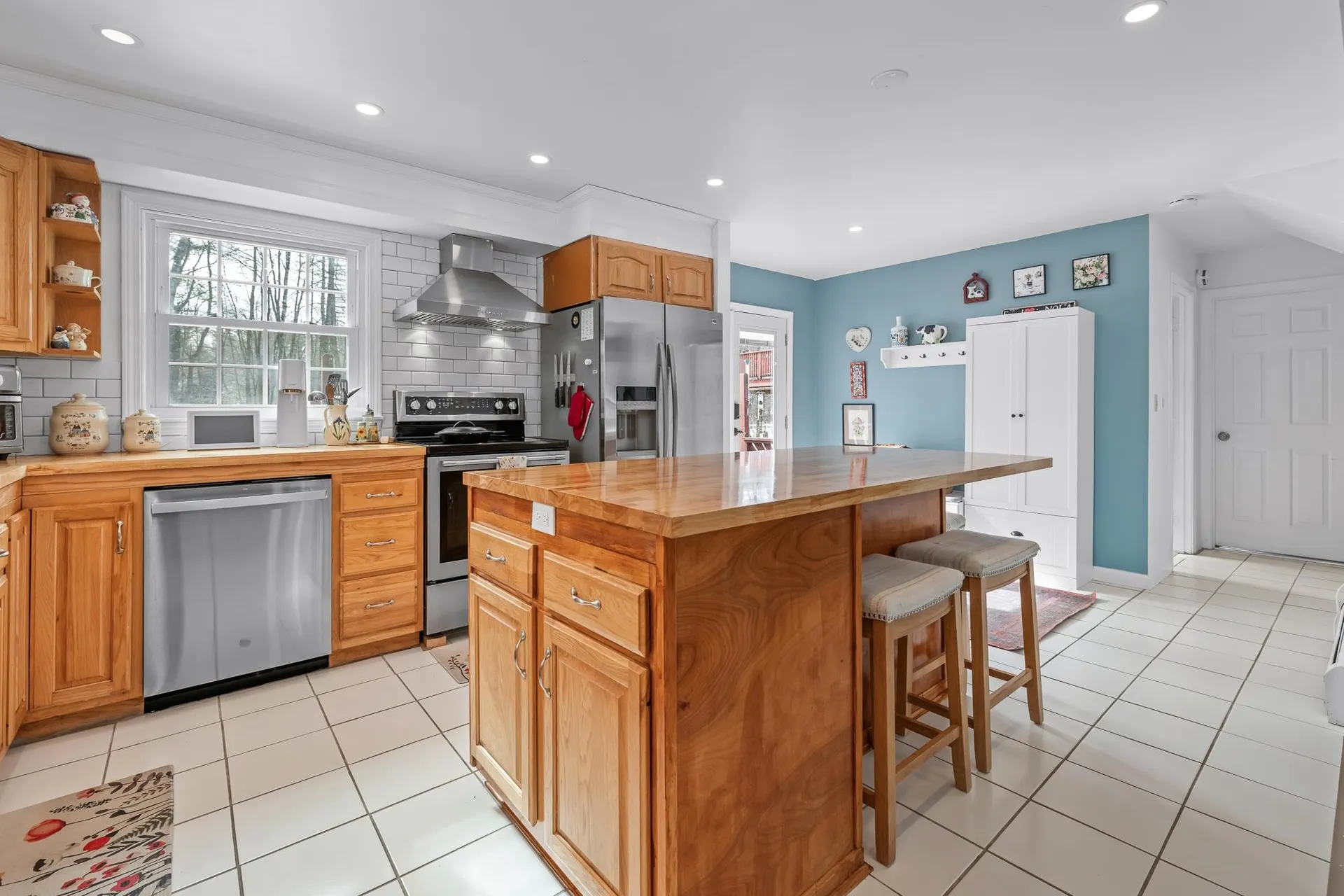 1487 Nh Route 12a Plainfield NH 03781