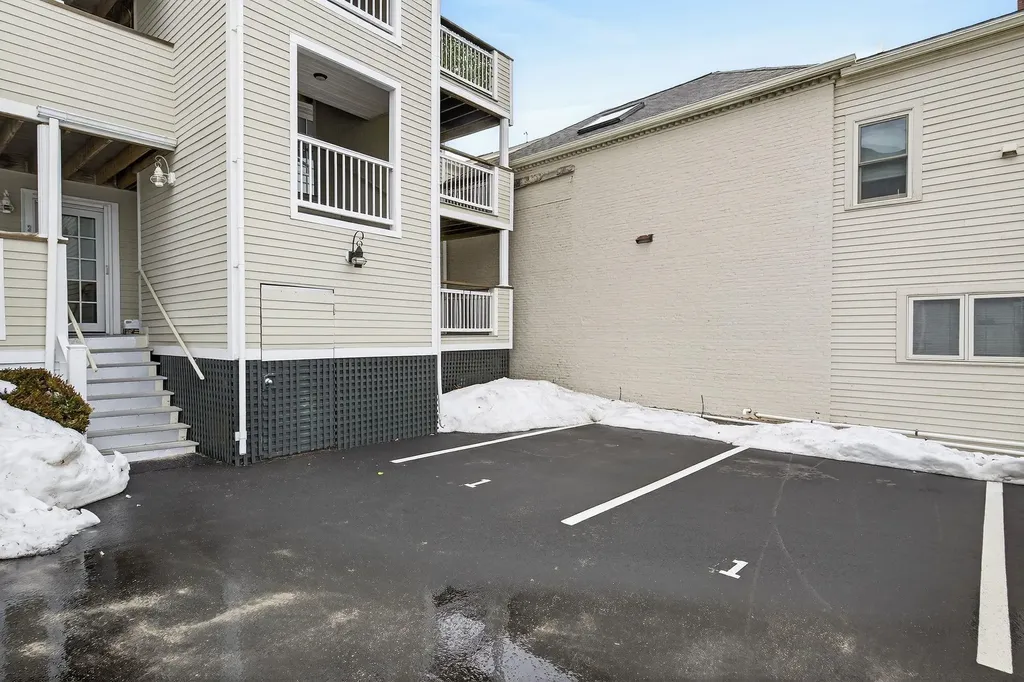 86 Islington Street Portsmouth NH 03801