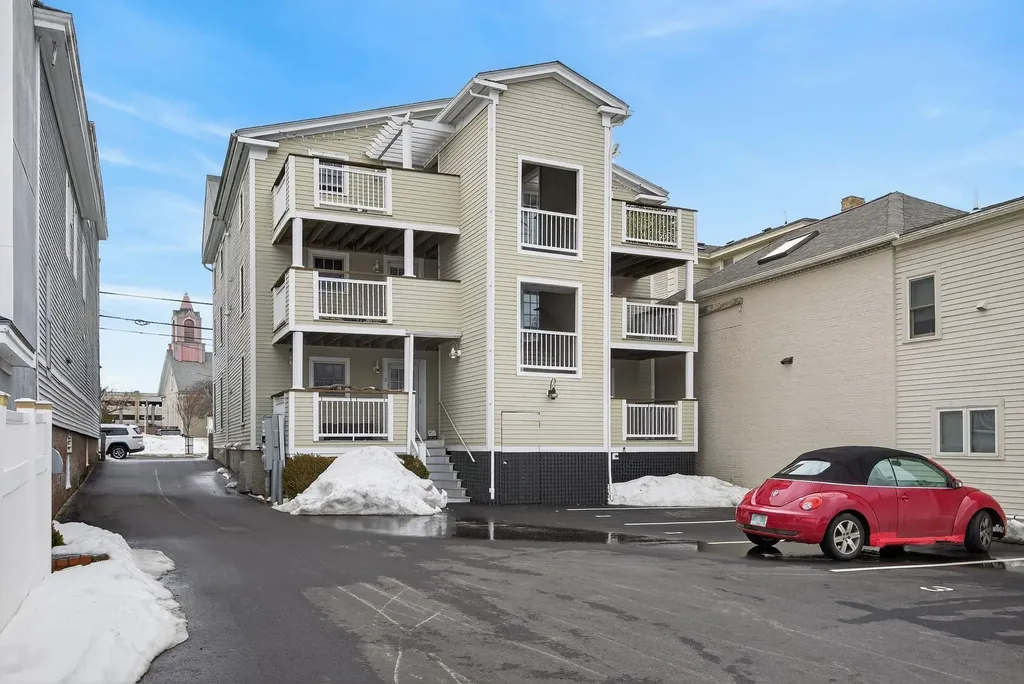 86 Islington Street Portsmouth NH 03801