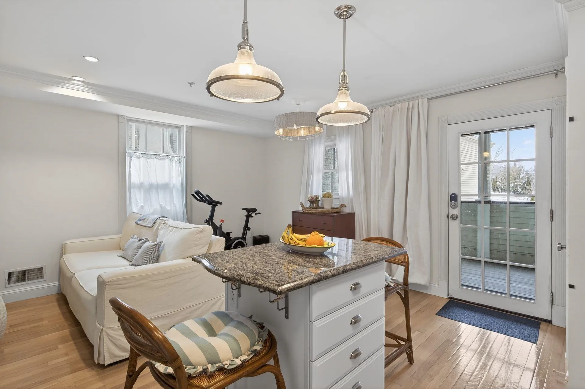 86 Islington Street Portsmouth NH 03801