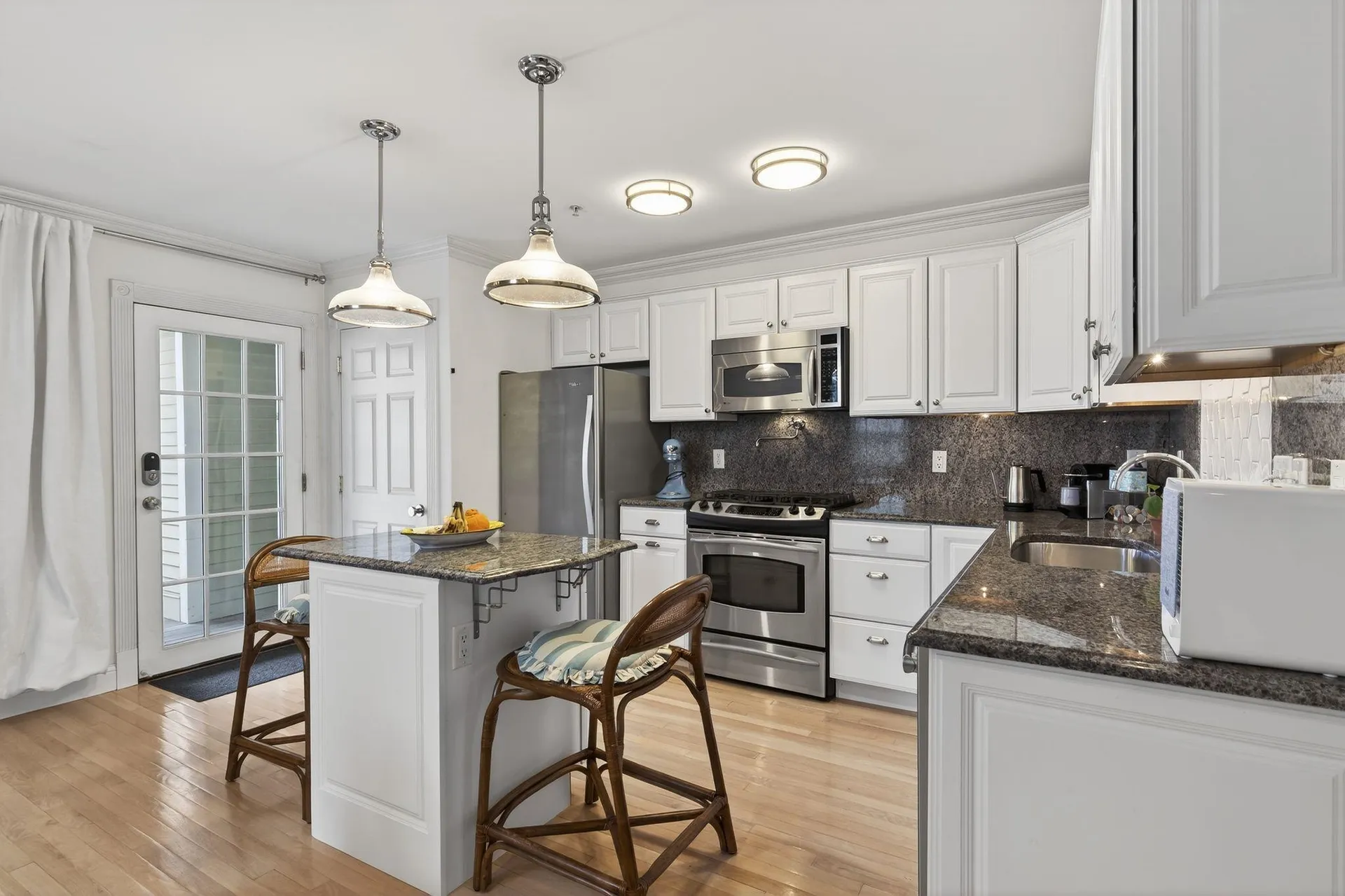 86 Islington Street Portsmouth NH 03801