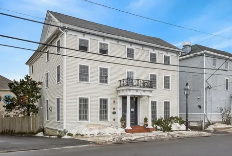 86 Islington Street Portsmouth NH 03801