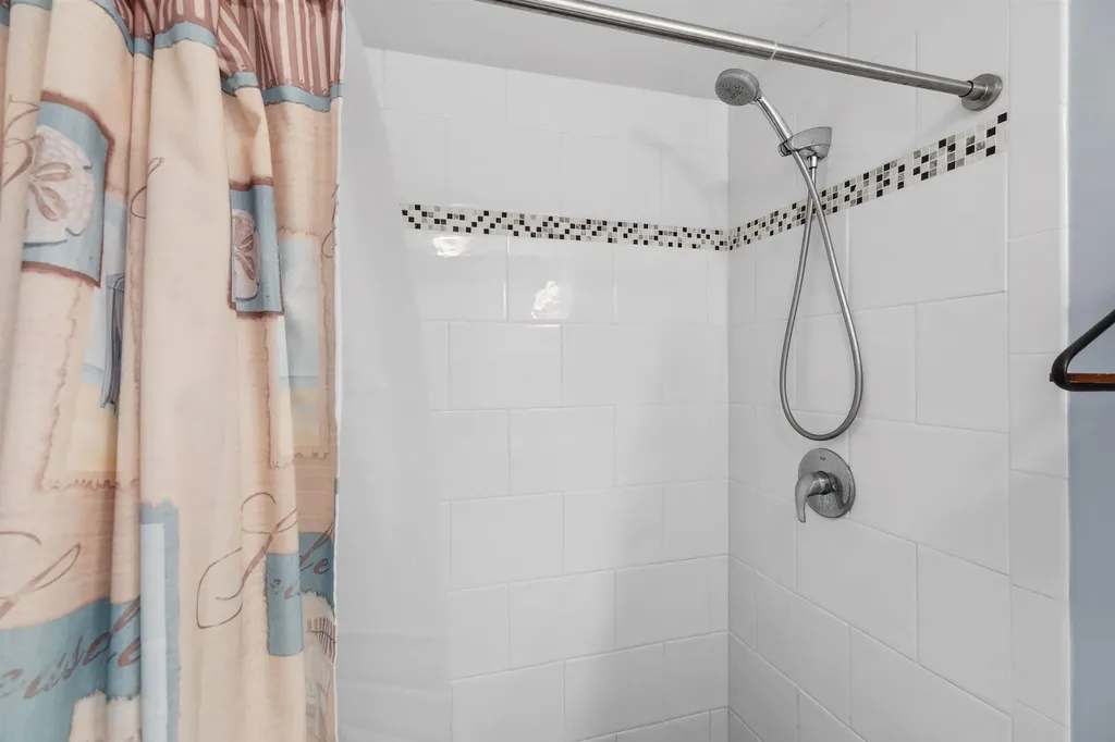 407 Ocean Boulevard Hampton NH 03842