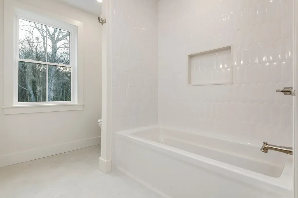 12-4 Wentworth Drive Greenland NH 03840