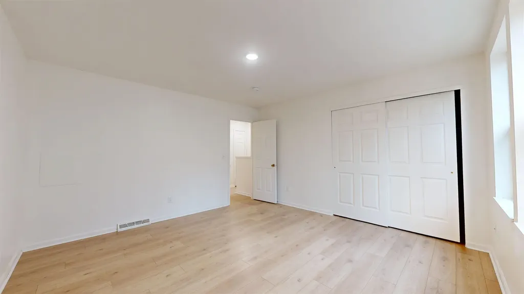 7 Ira Lane Burlington VT 05408