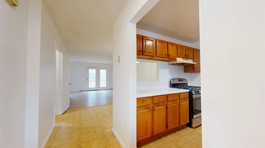 7 Ira Lane Burlington VT 05408