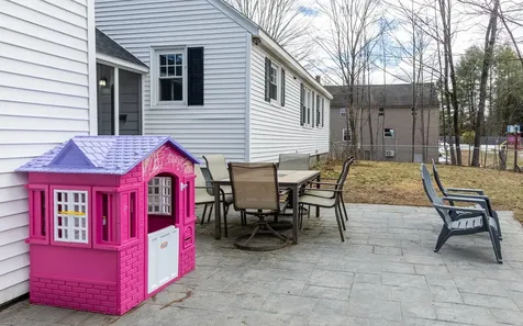 646 Court Street Keene NH 03431