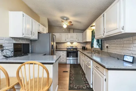 28 Willow Terrace Loudon NH 03307