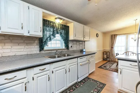 28 Willow Terrace Loudon NH 03307