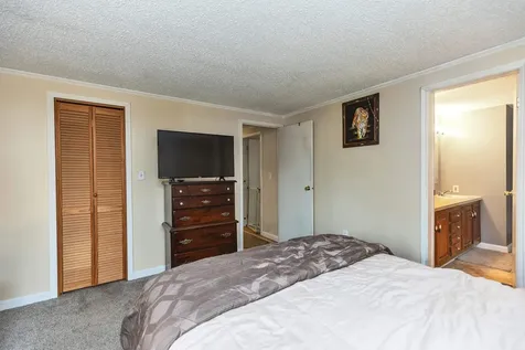 28 Willow Terrace Loudon NH 03307