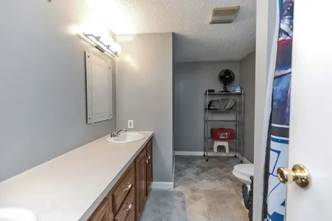 28 Willow Terrace Loudon NH 03307