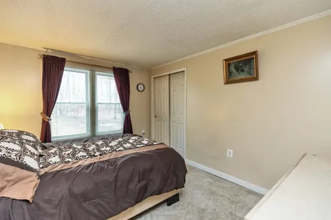 28 Willow Terrace Loudon NH 03307