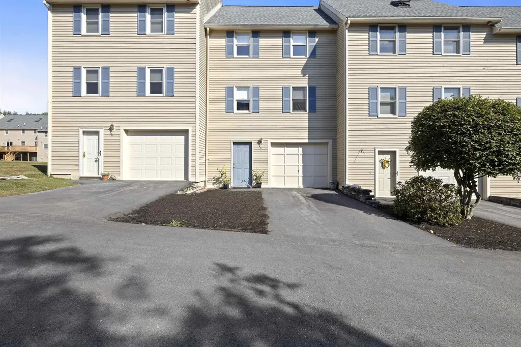 37 Fords Landing Drive Dover NH 03820