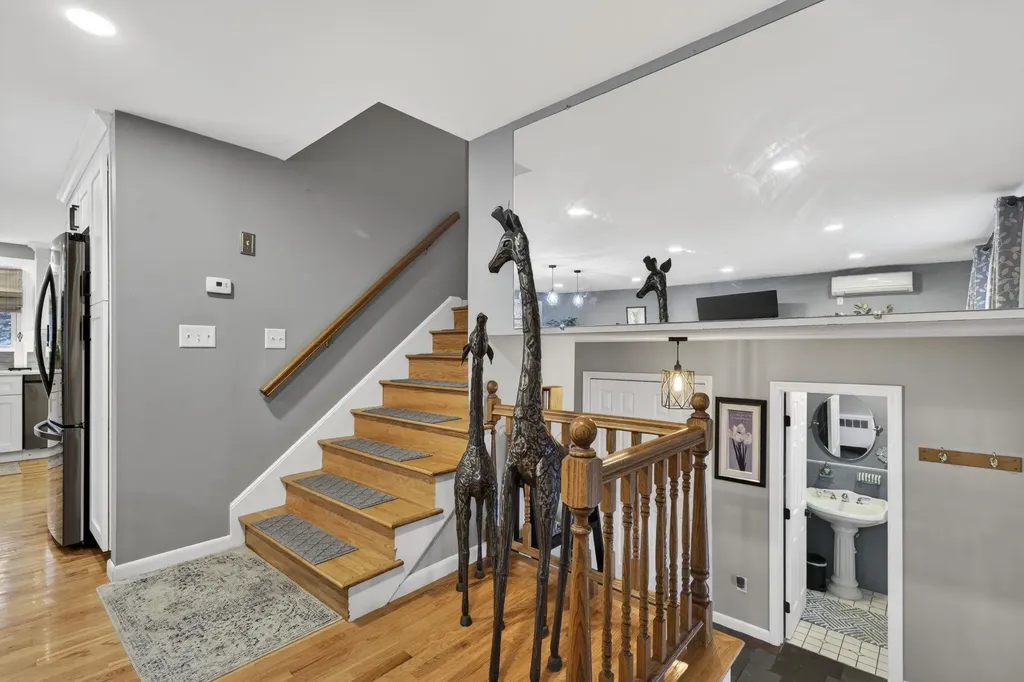 42 Marianna Road Salem NH 03079