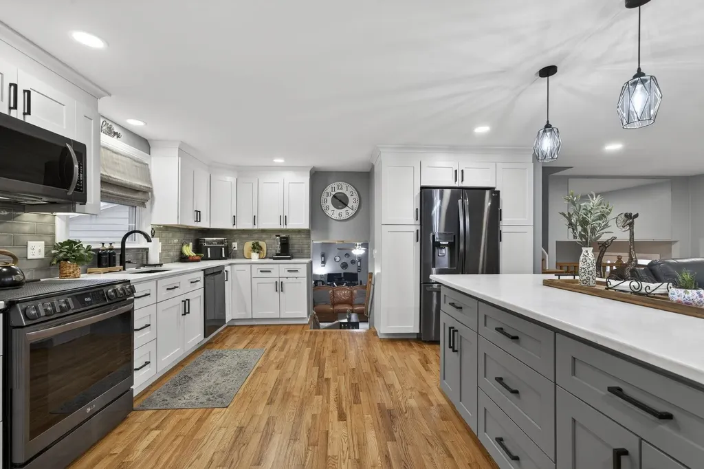 42 Marianna Road Salem NH 03079