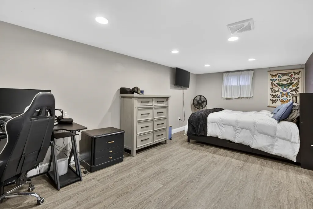 42 Marianna Road Salem NH 03079