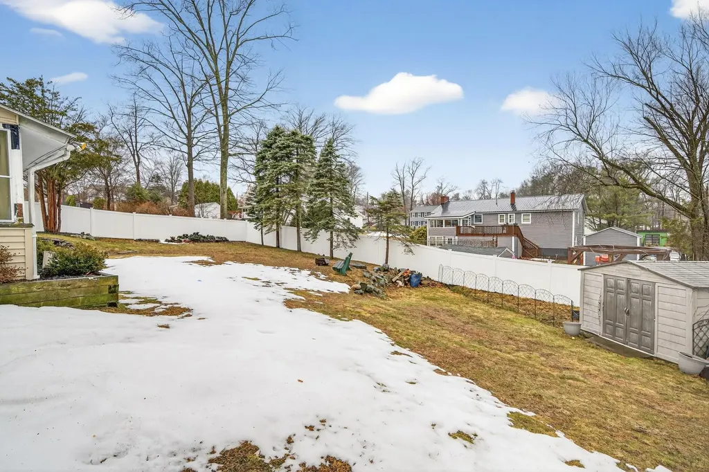 42 Marianna Road Salem NH 03079