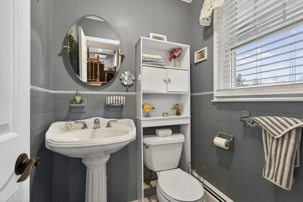 42 Marianna Road Salem NH 03079