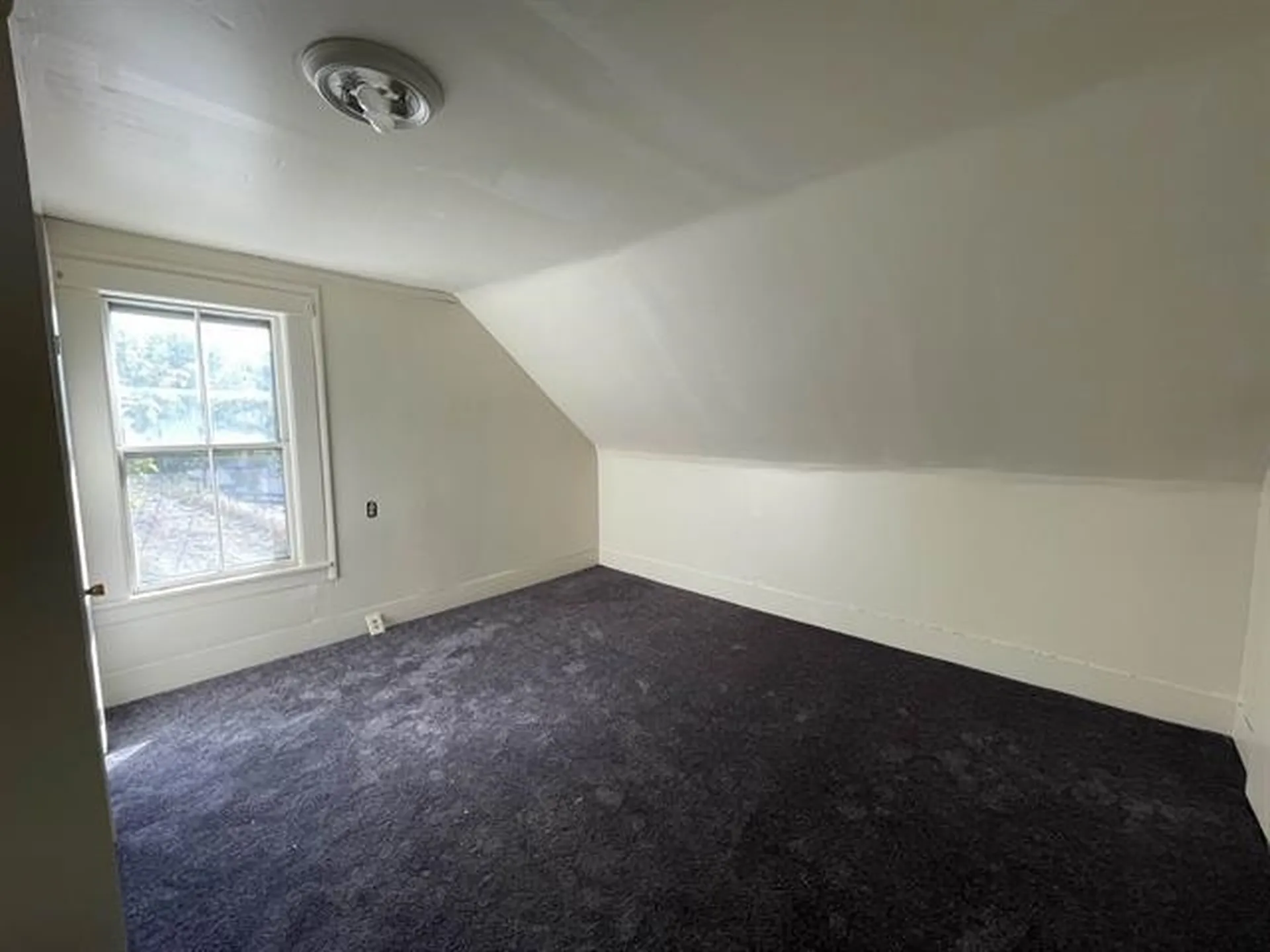 18-20 Harrison Street Laconia NH 03426