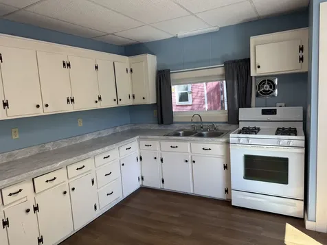 18-20 Harrison Street Laconia NH 03426