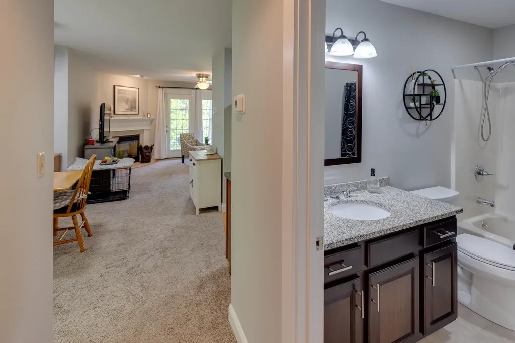 23 Falls Road Thornton NH 03285