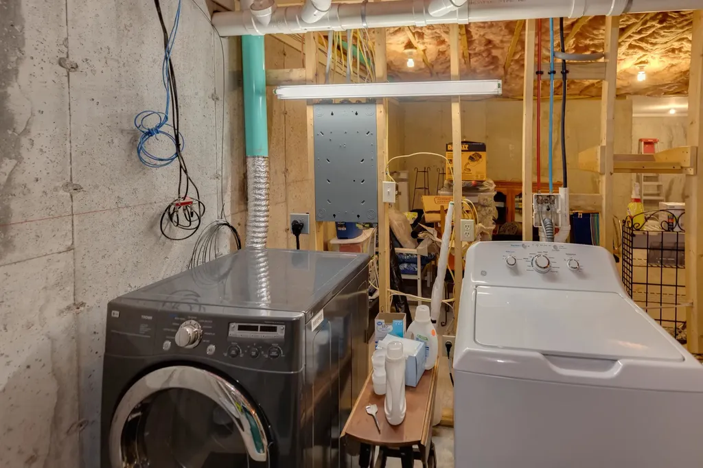 23 Falls Road Thornton NH 03285